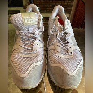 Onitsuka Tiger men’s shoes size 11